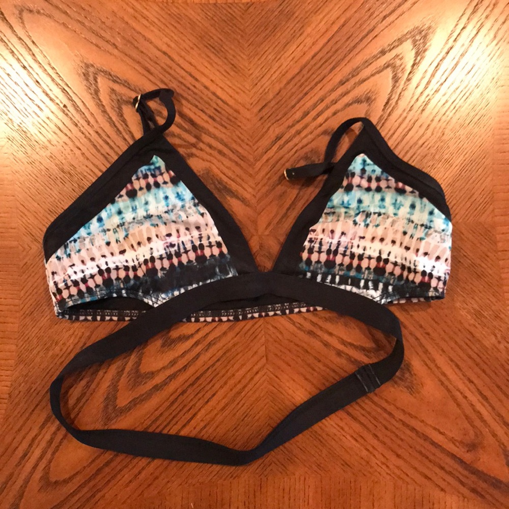 L*space stewpot bikini top